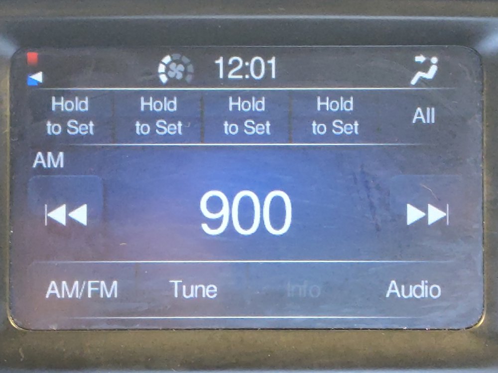 Used 2016 Chrysler 200 Limited FWD image 25