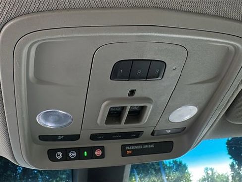 Used 2018 Cadillac CTS AWD Sedan image 22