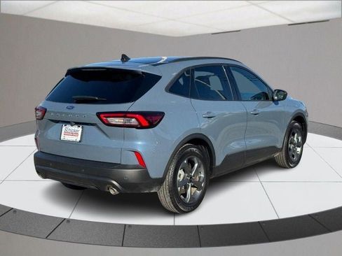 Used 2025 Ford Escape ST-Line w/ Tech Pack #1 image 3