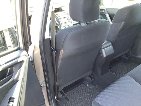 Used 2014 Subaru Forester 2.5i AWD/4WD image 19