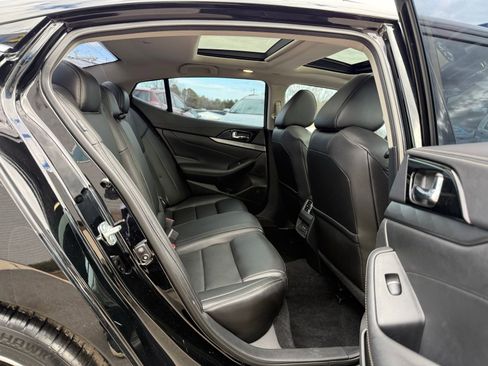 Used 2020 Nissan Maxima 3.5 SL image 22
