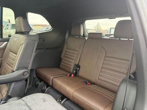 New 2026 GMC Acadia Denali Ultimate image 3