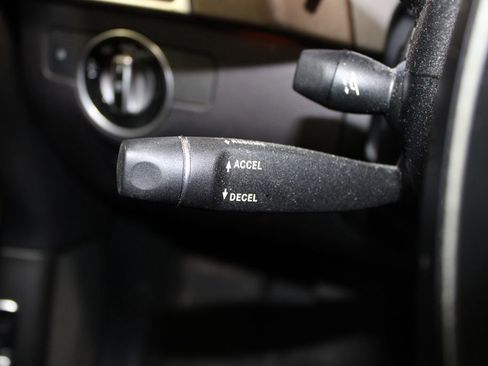 Used 2018 Mercedes-Benz GLS 450 4MATIC image 26