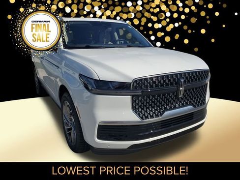 New 2025 Lincoln Navigator Reserve image 4