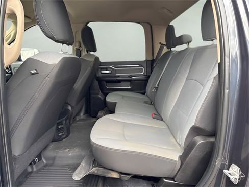 Used 2019 RAM 2500 Big Horn image 18