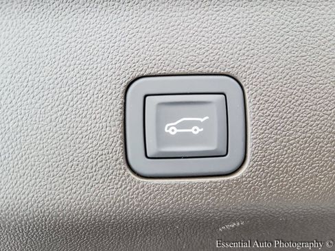 New 2026 GMC Yukon Elevation w/ LPO, Floor Liner Package image 18