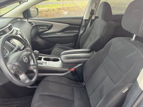 Used 2023 Nissan Murano S image 31