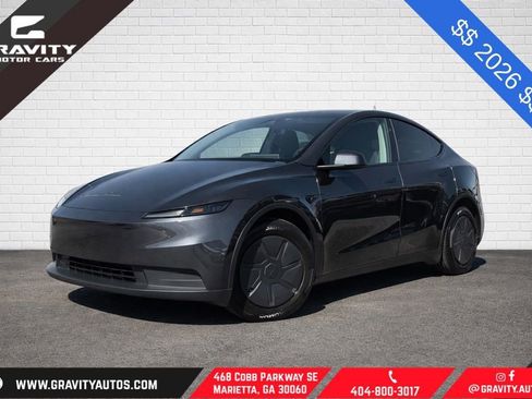 Used 2026 Tesla Model Y 2WD image 1