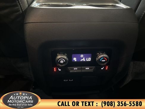 Used 2026 GMC Acadia Denali Ultimate FWD image 28