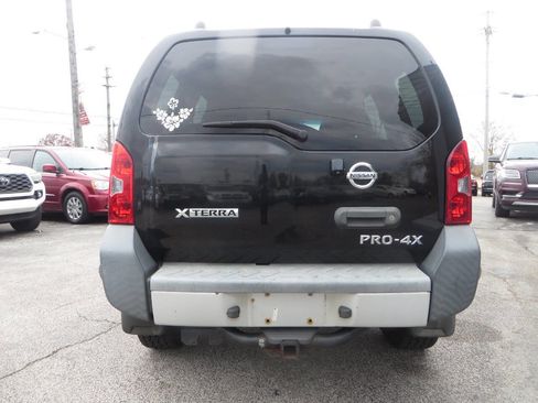 Used 2015 Nissan Xterra PRO-4X w/ Pro-4x Leather Package image 7