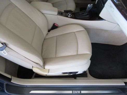 Used 2011 BMW 328i 328i Convertible - SULEV image 30