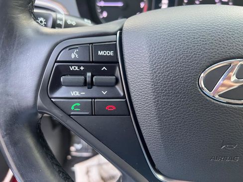 Used 2017 Hyundai Sonata Limited image 26