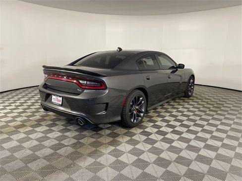 Used 2023 Dodge Charger R/T w/ Plus Group image 25