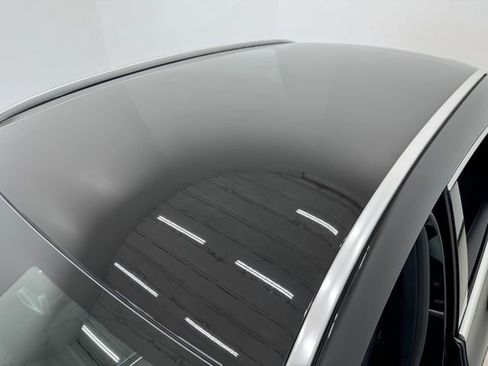 New 2025 Mercedes-Benz GLA 250 image 36