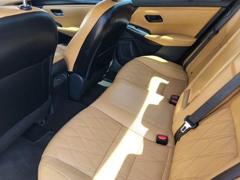 Certified 2025 Nissan Sentra SV w/ SV Premium Package FWD image 27