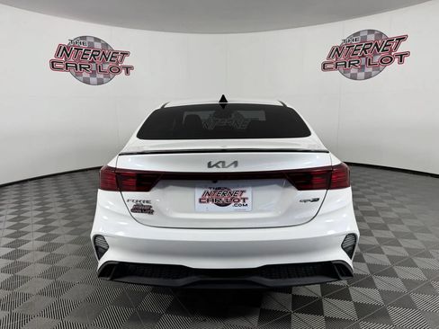 Used 2023 Kia Forte GT-Line w/ GT-Line Premium Package FWD image 6
