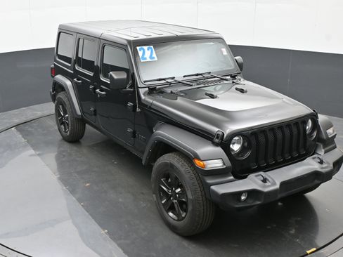 Used 2022 Jeep Wrangler Unlimited Sport AWD/4WD image 33