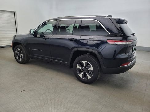 Used 2022 Jeep Grand Cherokee Limited 4xe image 3