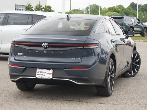 New 2026 Toyota Crown Platinum AWD/4WD image 33