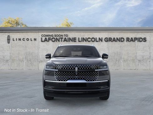 New 2026 Lincoln Navigator Reserve AWD/4WD image 6