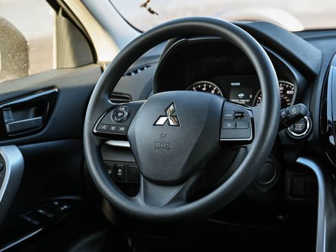 New 2026 Mitsubishi Eclipse Cross LE image 14