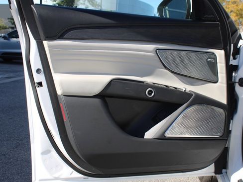 Used 2023 Maserati Grecale Modena image 6