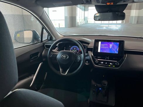 New 2026 Toyota Corolla Cross LE AWD/4WD image 36