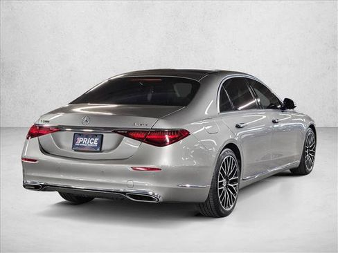 Used 2022 Mercedes-Benz S 500 4MATIC image 5