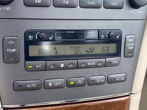 Used 2005 Lexus ES 330 image 16