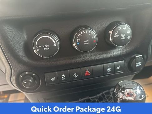 Used 2016 Jeep Wrangler Unlimited Sahara w/ Dual Top Group AWD/4WD image 16