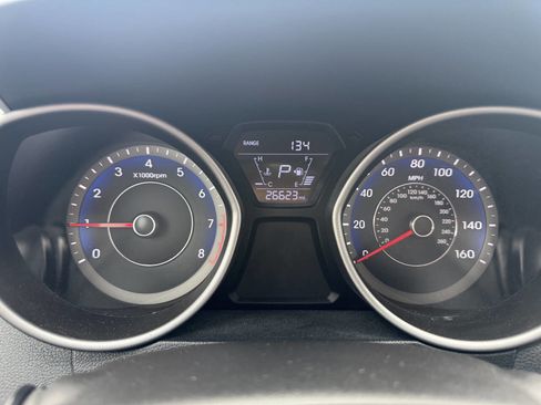 Used 2016 Hyundai Elantra Value Edition image 16