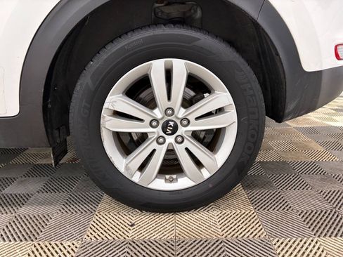 Used 2019 Kia Sportage LX AWD/4WD image 25