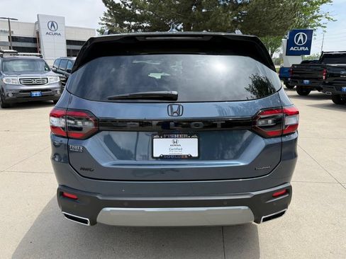 Certified 2026 Honda Pilot Touring image 7