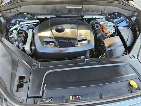 Used 2021 Volvo XC90 T8 Inscription Expression w/ Protection Package Premier image 24