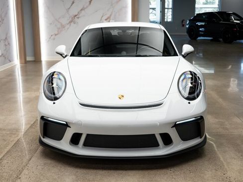 Used 2018 Porsche 911 GT3 RWD image 5