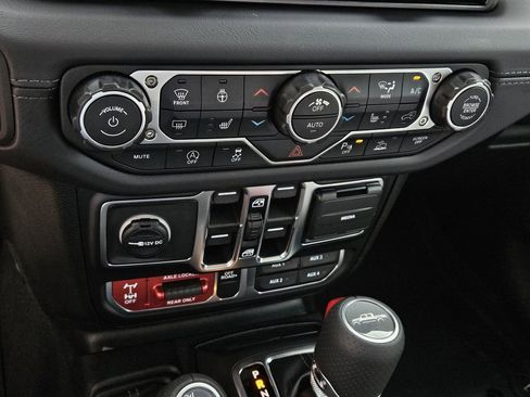 New 2026 Jeep Gladiator Mojave image 22