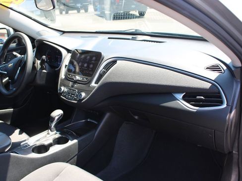 Used 2024 Chevrolet Malibu LT FWD image 27