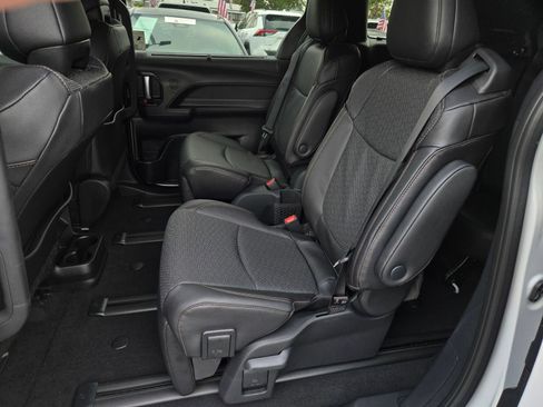Certified 2026 Toyota Sienna Limited AWD/4WD image 11