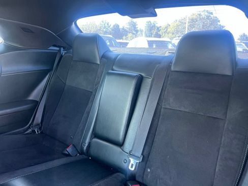 Used 2018 Dodge Challenger SXT Plus RWD image 20