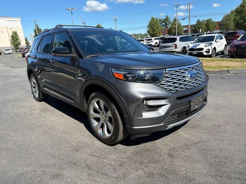Used 2020 Ford Explorer Platinum w/ Premium Technology Package AWD/4WD image 5