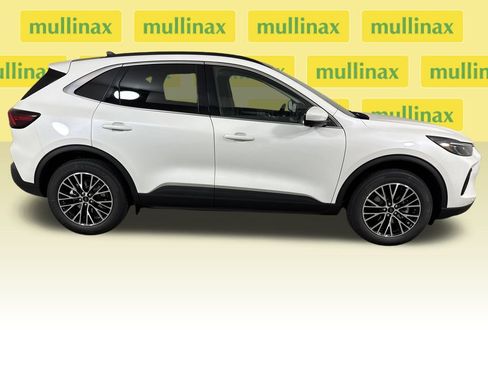 New 2025 Ford Escape SE w/ PHEV Premium Package FWD image 34