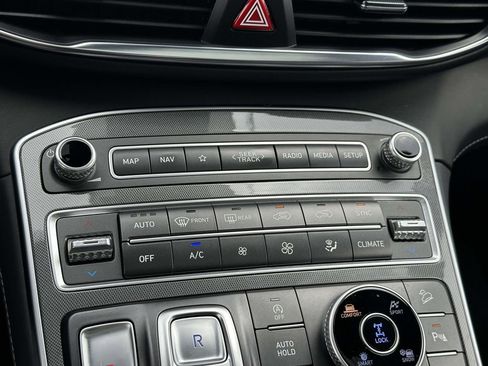 Used 2023 Hyundai Santa Fe Calligraphy image 28