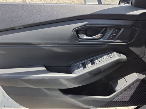 Used 2024 Honda Accord EX-L image 32