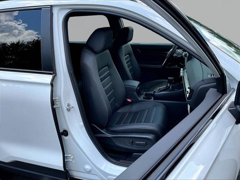 Used 2026 Honda CR-V Sport Touring image 29