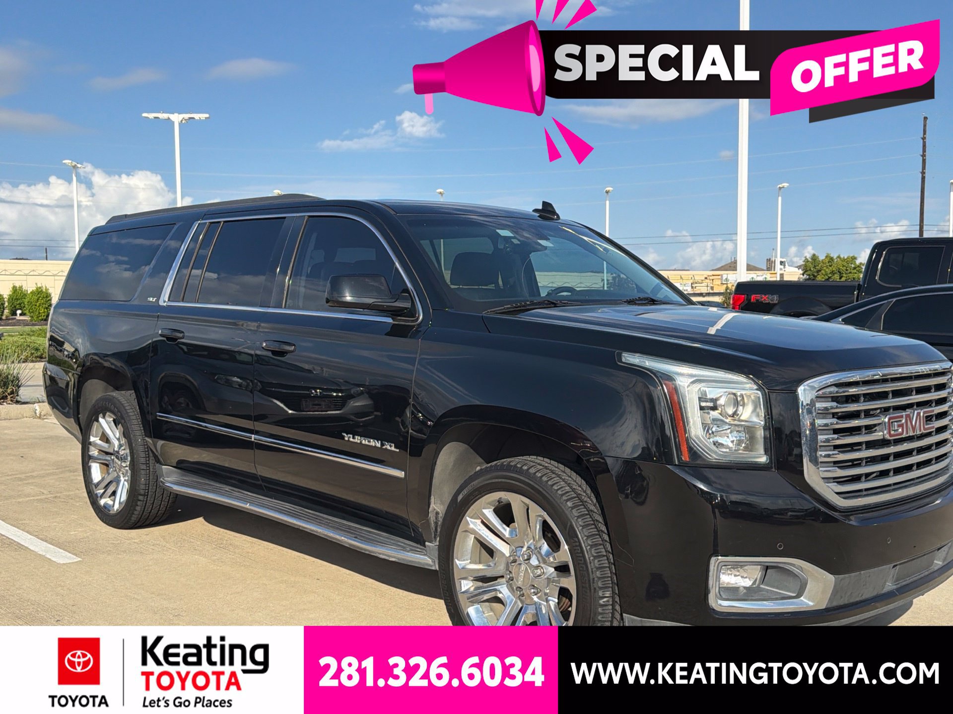 Used 2018 GMC Yukon XL SLT w/ Premium Edition AWD/4WD image 1