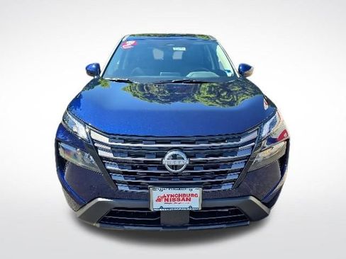 New 2026 Nissan Rogue SV w/ Cold Weather Package AWD/4WD image 9