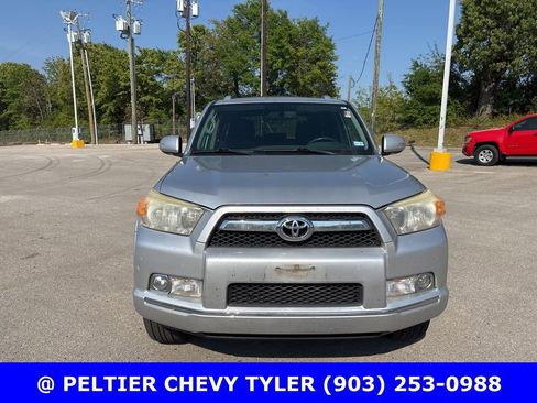 Used 2012 Toyota 4Runner SR5 image 2