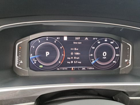 Certified 2024 Volkswagen Tiguan SEL R-Line image 19