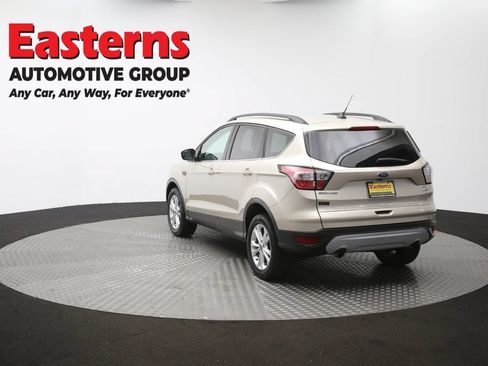 Used 2018 Ford Escape SE w/ SE Sync 3 Package AWD/4WD image 65