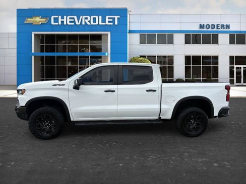 Used 2024 Chevrolet Silverado 1500 ZR2 w/ Technology Package AWD/4WD image 1